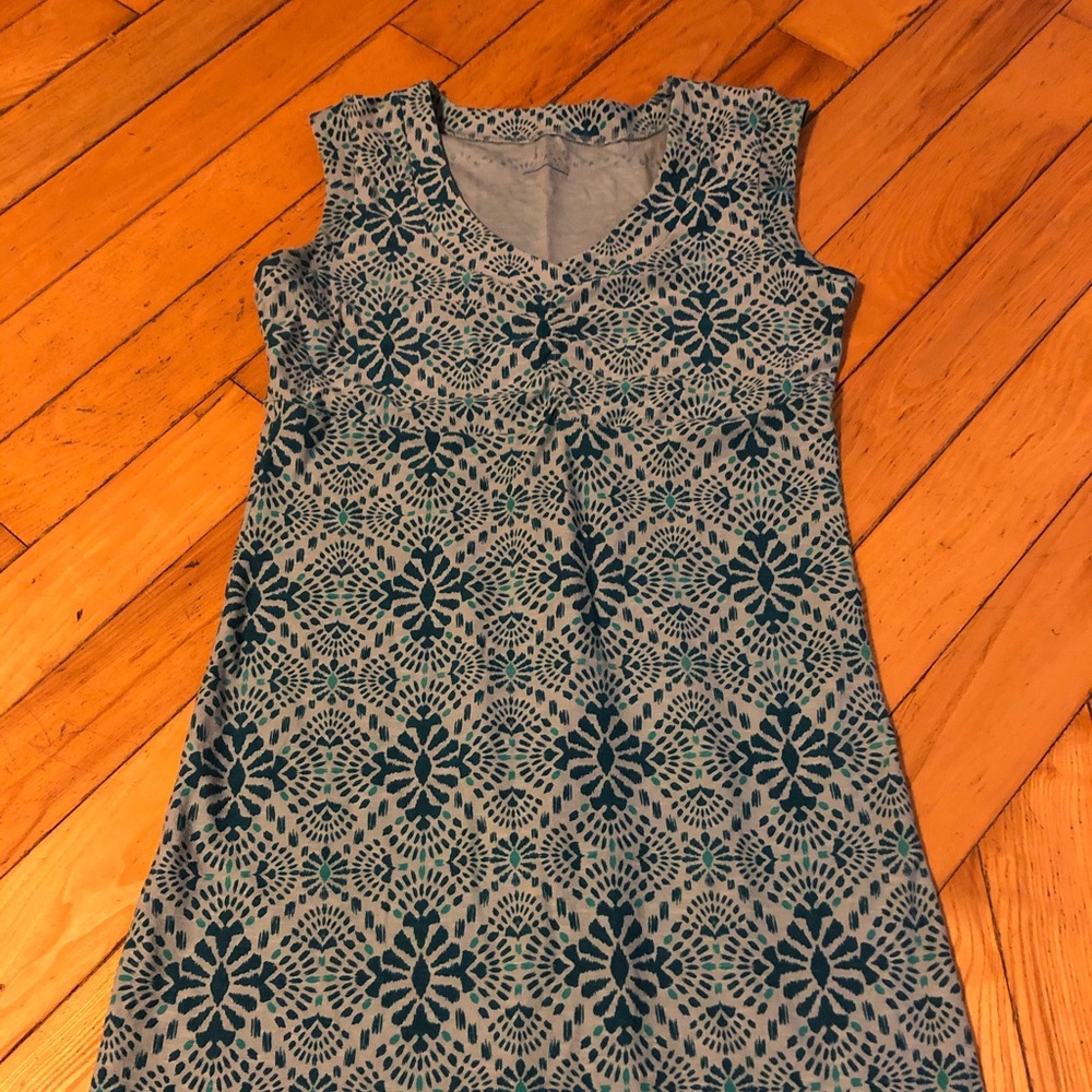 Columbia sleeveless dress.